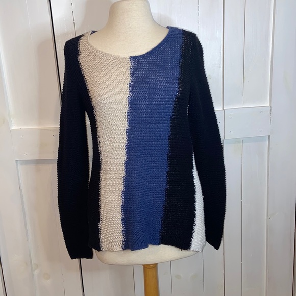 Eileen Fisher Sweaters - Eileen Fisher Blue and White Colorblocked Tunic Sweater